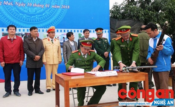 Nhiều giải pháp hay trong đấu tranh phòng, chống các loại tội phạm