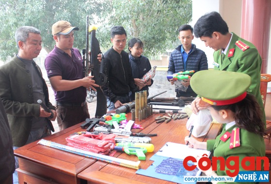 Ghi nhận từ diễn đàn 'Công an lắng nghe ý kiến nhân dân' ở TX Cửa Lò