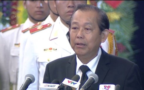 Mở đầu buổi lễ, Ủy viên Bộ Chính trị, Phó Thủ tướng Thường trực Chính phủ, Trưởng Ban Tổ chức lễ tang Trương Hòa Bình tuyên bố Lễ Truy điệu bắt đầu.