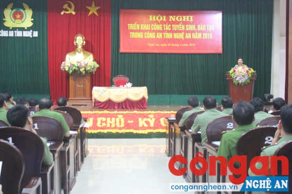 Toàn cảnh Hội nghị