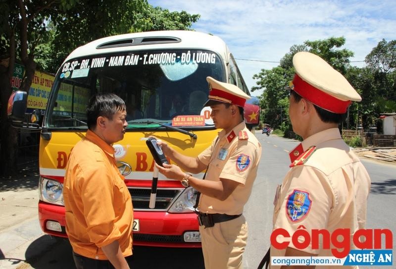 Công điện bảo đảm ATGT dịp Lễ 30/4 và 1/5