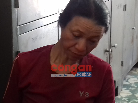Lữ Thị Bảo, là đối tượng nghiện, thường xuyên mua ma túy về sử dụng và bán lại cho các đối tượng khác trong bản.