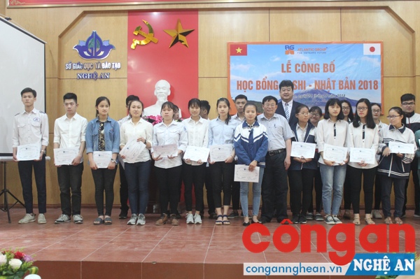 Trao học bổng Soshi Nhật Bản