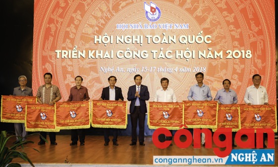 Hội nghị toàn quốc các cấp Hội Nhà báo Việt Nam