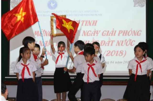 Người Việt tại Campuchia kỷ niệm 43 năm ngày thống nhất đất nước