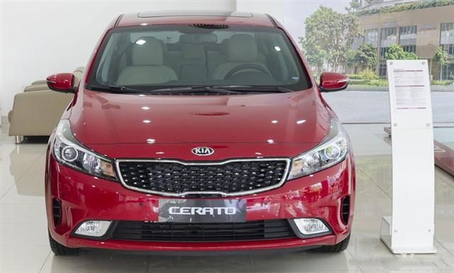 Kia Cerato được điều chỉnh tăng giá bán.