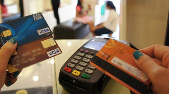 Cảnh giác: Các thủ đoạn làm giả thẻ ATM