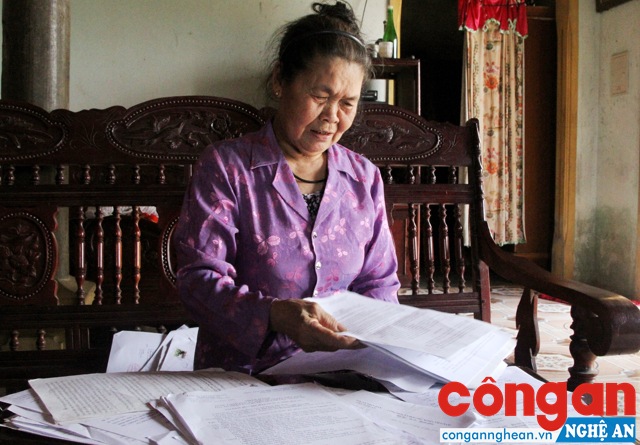 Dân thắng kiện UBND huyện, mỏi mắt chờ thi hành án