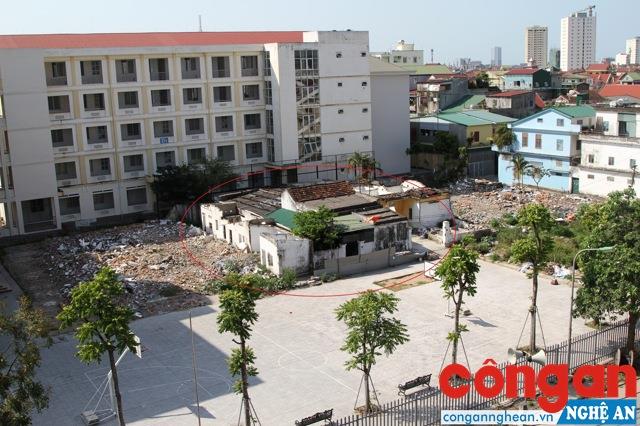 Vì sao 1 hộ dân không chịu di dời?