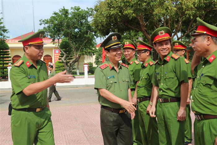 Thứ trưởng Nguyễn Văn Sơn thăm, làm việc tại Nghệ An