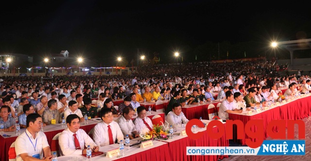 Toàn cảnh buổi lễ