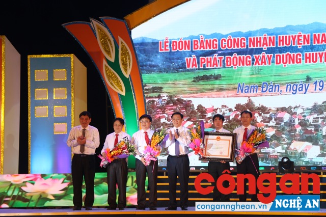Huyện Nam Đàn đạt chuẩn nông thôn mới