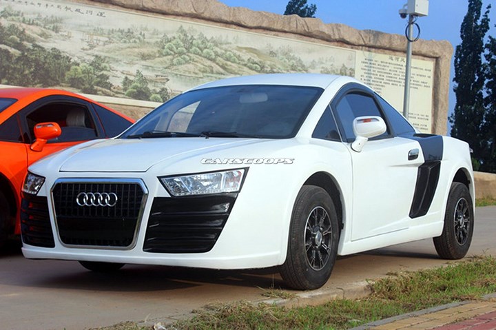 Bên cạnh Chiron, hãng xe còn có phiên bản nhái của Audi R8. Xe cũng sử dụng khung gầm và động cơ tương tự như P8.