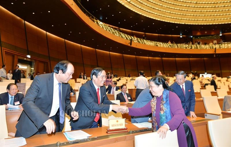 Phó Chủ tịch Thường trực Quốc hội Tòng Thị Phóng và các đại biểu khách mời