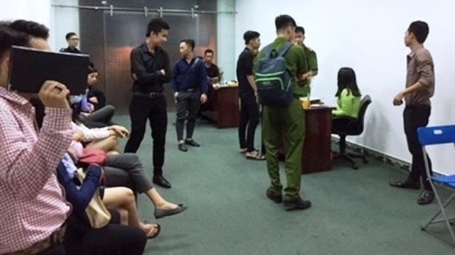 Khám xét công ty bán hàng đa cấp có dấu hiệu lừa đảo