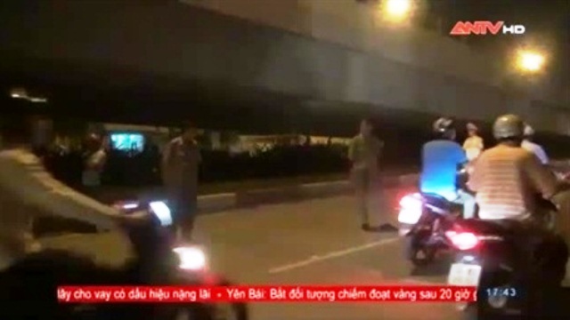 Hành xử côn đồ sau khi gây tai nạn