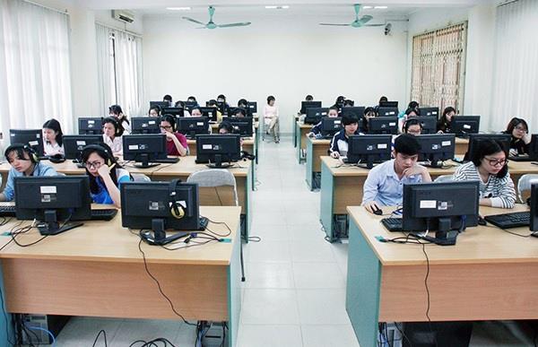 Thi THPT quốc gia trên máy tính từ năm 2021 có khả thi?