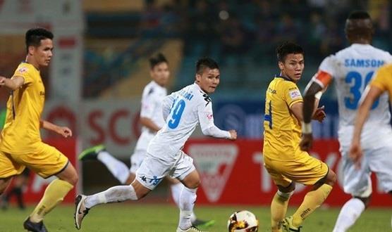 Vòng 10 V-League: 'Chảo lửa' Vinh dàn trận đón sao U23 Việt Nam