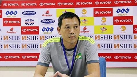 HLV Đức Thắng nói gì sau trận thua Hà Nội FC?
