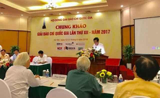 Chấm chung khảo Giải Báo chí quốc gia 2017
