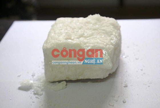 3,3 kg ma túy đá