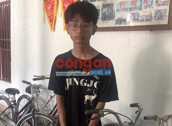 Trộm xe đạp để lấy tiền chơi điện tử