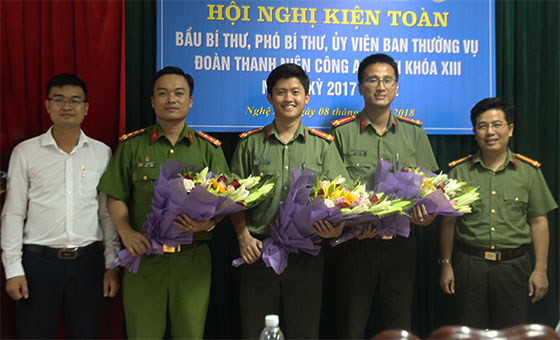 Bầu bổ sung Bí thư, Phó Bí thư Đoàn thanh niên Công an tỉnh