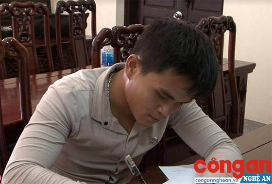 Thêm 1 đối tượng khai thác cát trái phép bị khởi tố