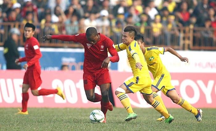 Vòng 13 V.League: Nam Định và SLNA vào thế khó