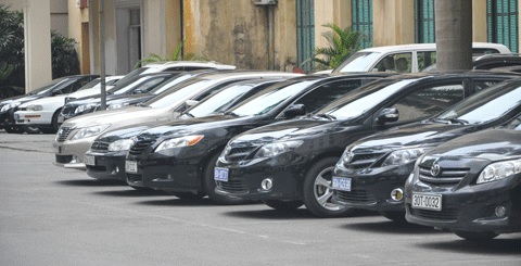 Sẽ có quy định mới về sử dụng xe ô tô công