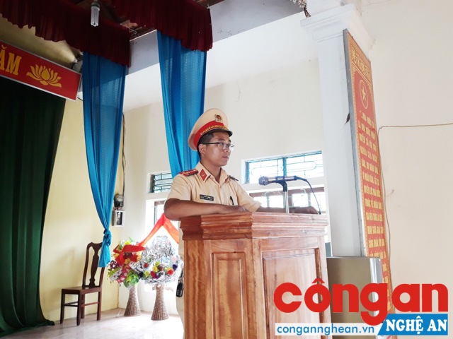 Đồng thời, giáo dục pháp luật về Giao thông đường bộ