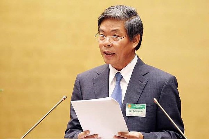 Liên quan vụ Công ty TNHH Formosa Hà Tĩnh xả thải gây ô nhiễm môi trường biển tại 4 tỉnh miền Trung, ông Nguyễn Minh Quang, nguyên Bộ trưởng Bộ Tài nguyên và Môi trường bị cảnh cáo; 2 nguyên Thứ trưởng Bùi Cách Tuyến và Nguyễn Thái Lai bị cách chức Ủy viên Ban cán sự đảng Bộ Tài nguyên và Môi trường nhiệm kỳ 2011-2016...  (Ảnh: Vietnamnet)