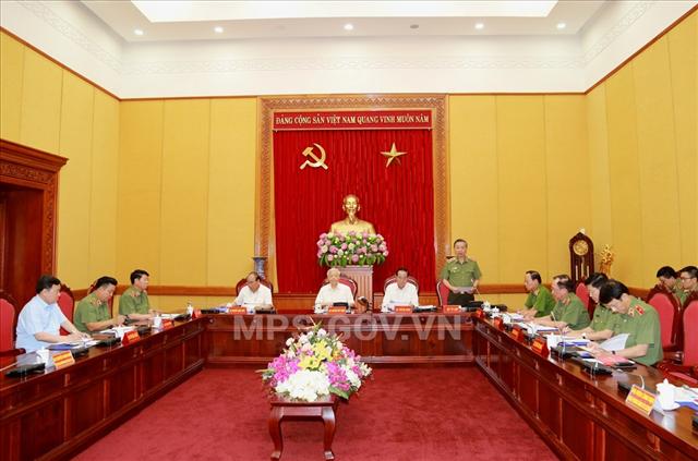 Toàn cảnh Hội nghị.