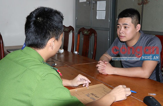 Đối tượng Đặng Phương Nam tại Cơ quan điều tra - Ảnh: CA Hà Tĩnh