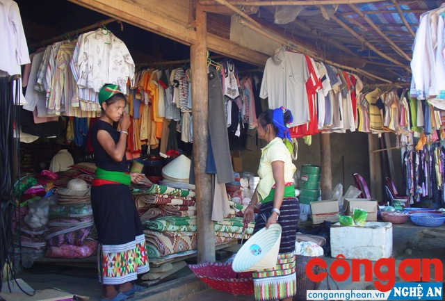 'Đánh thức' tiềm năng miền Tây xứ Nghệ