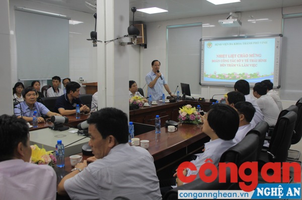 Toàn cảnh buổi làm việc