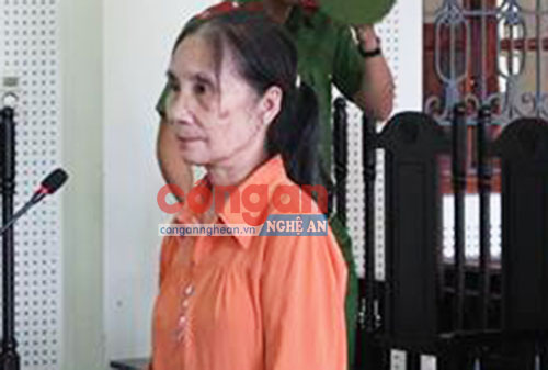 Nghỉ hưu, bỏ sang Trung Quốc lấy chồng và cấu kết mua bán người