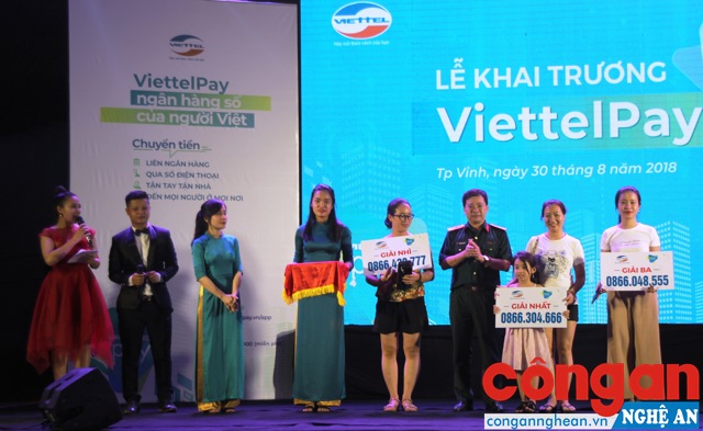 Ra mắt ứng dụng ngân hàng số ViettelPay