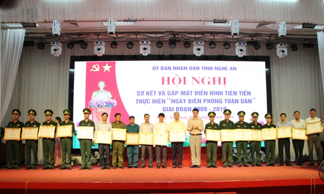 Sơ kết 'Ngày Biên phòng toàn dân' giai đoạn 2009 – 2019