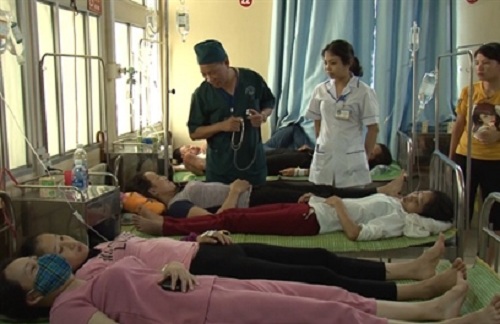 Hơn 50 công nhân ở Yên Bái nhập viện do hít phải khí độc