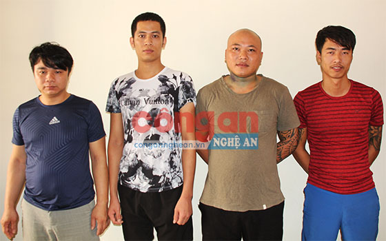 Nhóm đối tượng bị Công an huyện Tân Kỳ bắt giữ