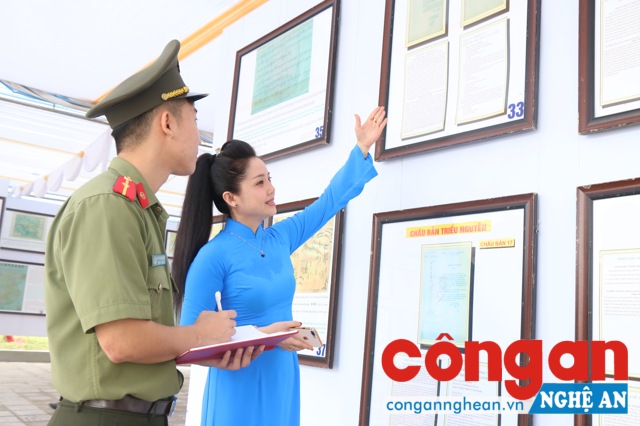 Nghệ An: Triển lãm bản đồ và trưng bày tư liệu Hoàng Sa, Trường Sa của Việt Nam