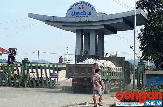 Siết chặt quản lý phương tiện tại Cảng Cửa Lò