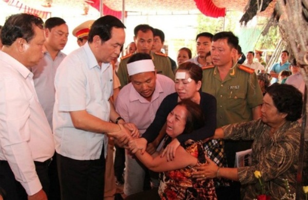 Ngày 7-7-2015, người dân xã Minh Hưng (Chơn Thành, Bình Phước) bàng hoàng trước cái chết thảm của 6 người trong Công ty chế biến gỗ Quốc Anh. Chỉ sau đó 1 ngày, trưa ngày 8-7, Bộ trưởng Bộ Công an Trần Đại Quang trực tiếp xuống hiện trường chỉ đạo công tác điều tra, phá án, đồng thời gửi lời thăm hỏi, chia buồn sâu sắc đến thân nhân gia đình các nạn nhân. Không lâu sau, hung thủ bị phát hiện.
