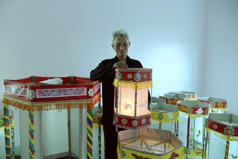 Vẻ đẹp của đèn kéo quân.