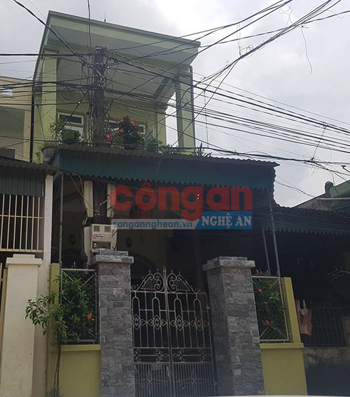 Ngôi nhà 2 tầng của vợ chồng ông Hùng, bà Hằng tại khối 2, thị trấn Diễn Châu