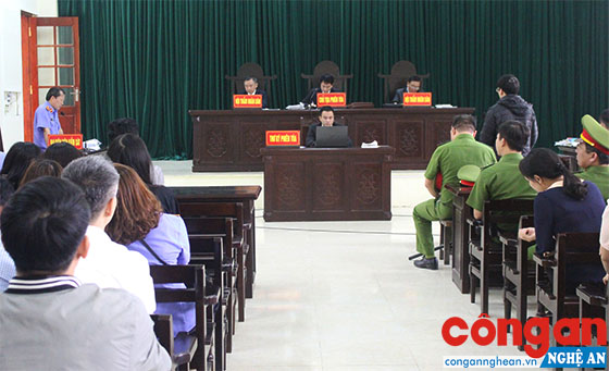 Bộ mặt thật của những 'nhà dân chủ' tự xưng