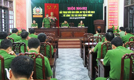 BCH Công an thị xã trả lời các đề xuất của CBCS