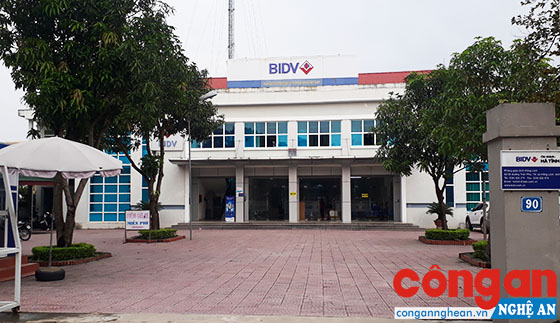 Nhân viên Ngân hàng BIDV bị 'tố' chiếm đoạt tiền gửi của khách hàng