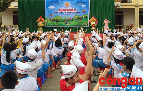 Hội thảo về giáo dục kỹ năng sống cho học sinh, sinh viên